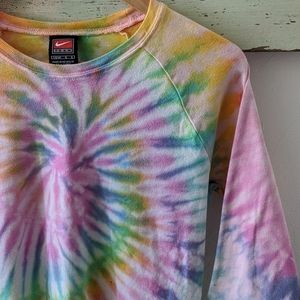 NIKE I Spring Colored Pastel Tie Dye Long Sleeve Shirt,  Youth Large 12/14